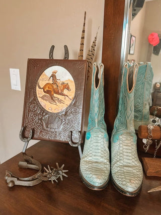 Cast Iron Spur