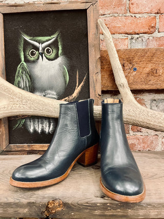 A.P.C. Women's Ankle Boots Size 8.5